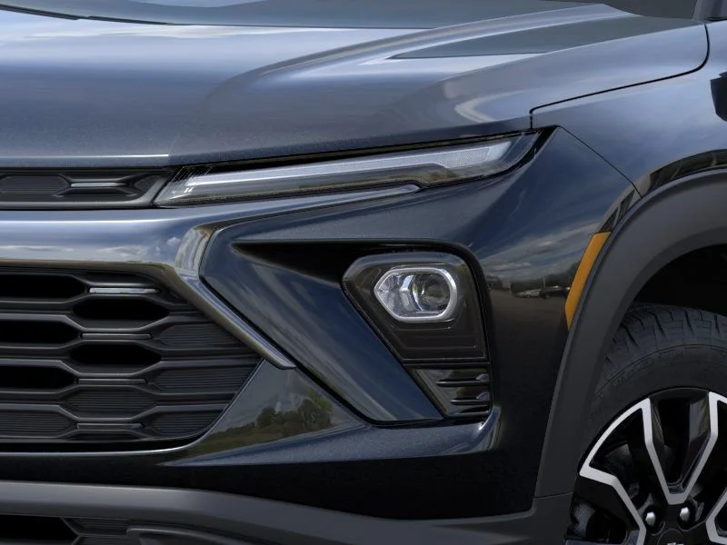 New 2026 Mosaic Black Metallic Chevrolet ACTIV image 11