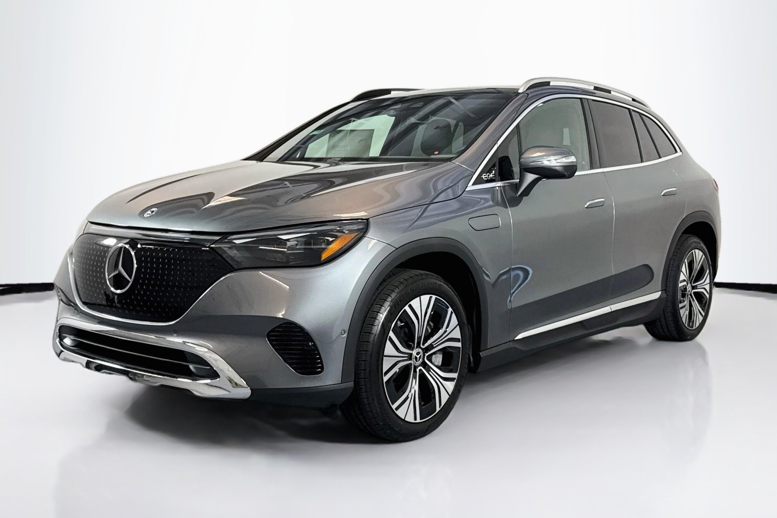 New 2026 Selenite Grey Metallic Mercedes-Benz EQE 320 image 1