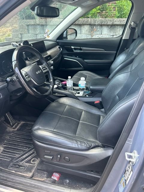 Used 2022 Silver Kia SX image 10