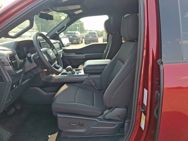 New 2026 Ruby Red Metallic Tinted Clearcoat Ford XLT image 9