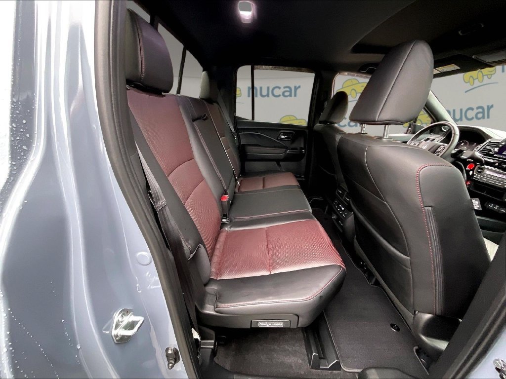 Used 2024  Honda Black Edition image 16