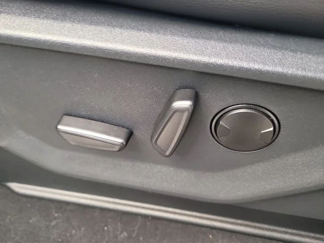 New 2026 Gray Metallic Ford Lariat image 21