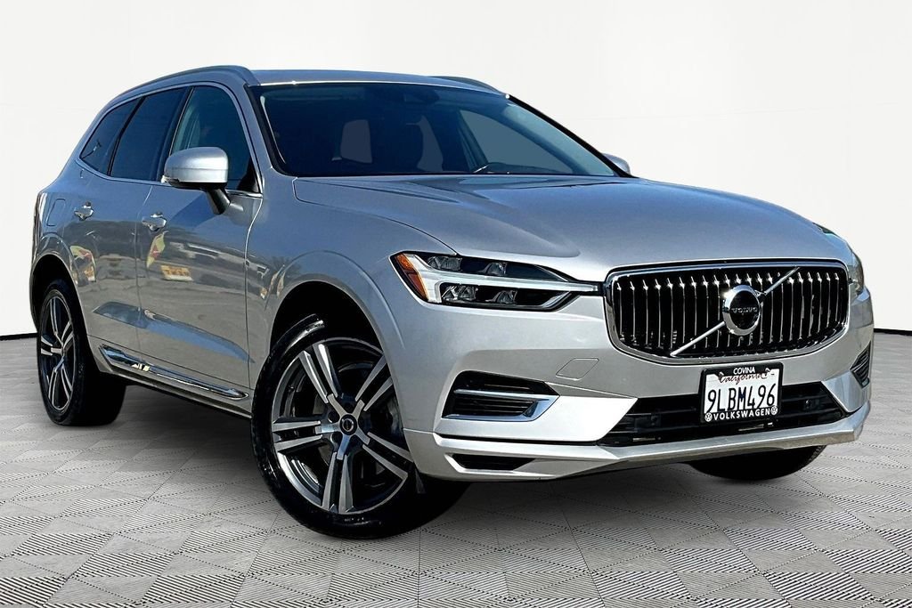 2021 Volvo XC60 T8 Recharge Inscirption Expression AWD's photo