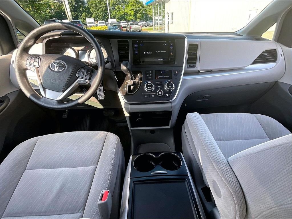 Used 2017 Gray Toyota LE image 22