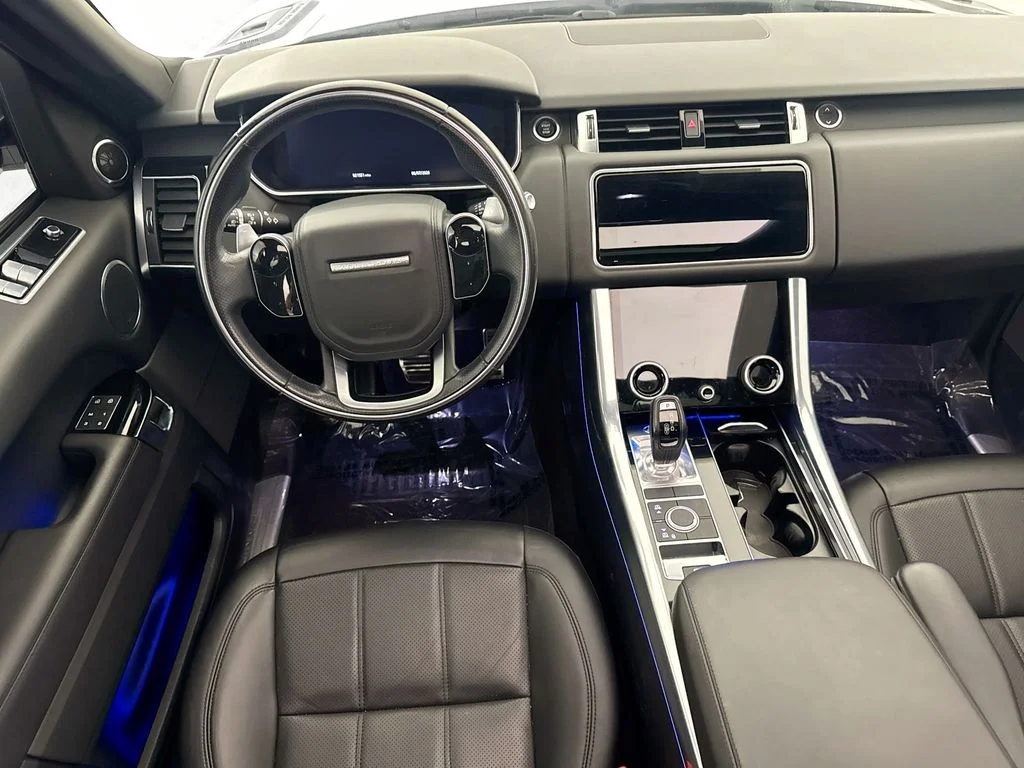 Certified Used 2022 White Land Rover HSE Silver Edition image 23