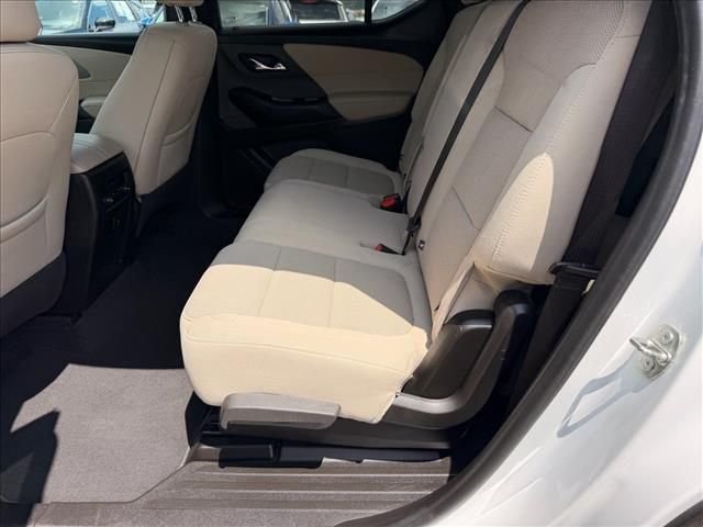 Used 2023 White Chevrolet LS image 10