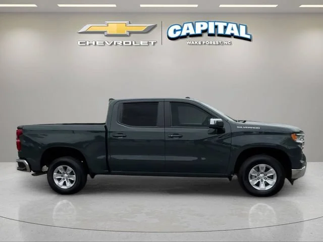 Used 2025 Cypress Gray Chevrolet LT image 6
