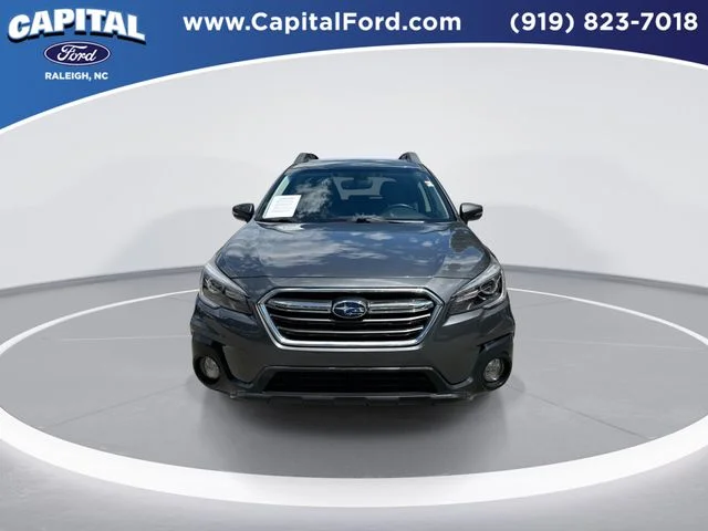 Used 2018 Gray Subaru 2.5i image 3