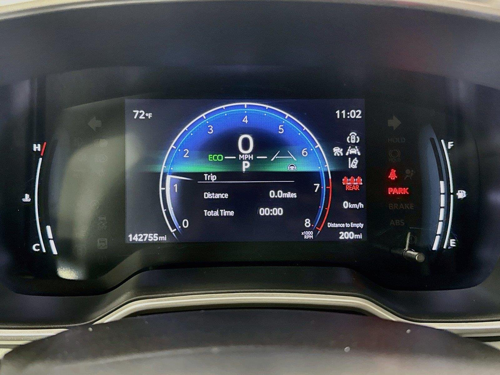 Used 2024 Wind Chill Pearl Toyota XSE image 21