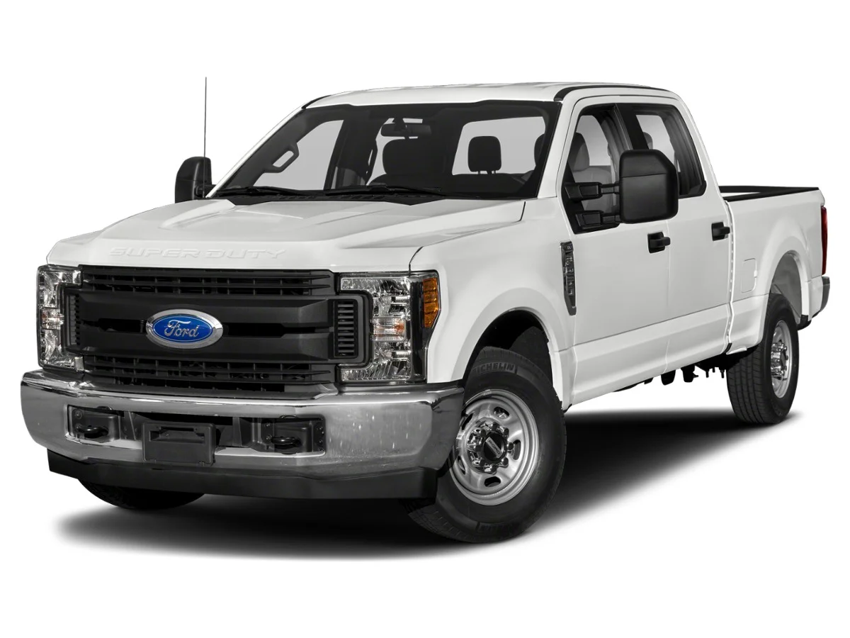 Used 2017 Silver Ford XL image 1