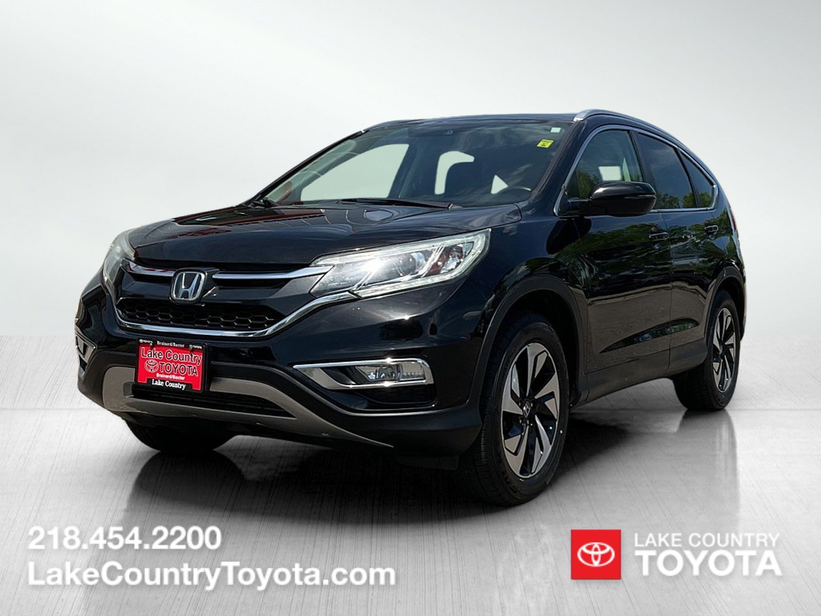 Used 2016 Black Honda Touring image 1