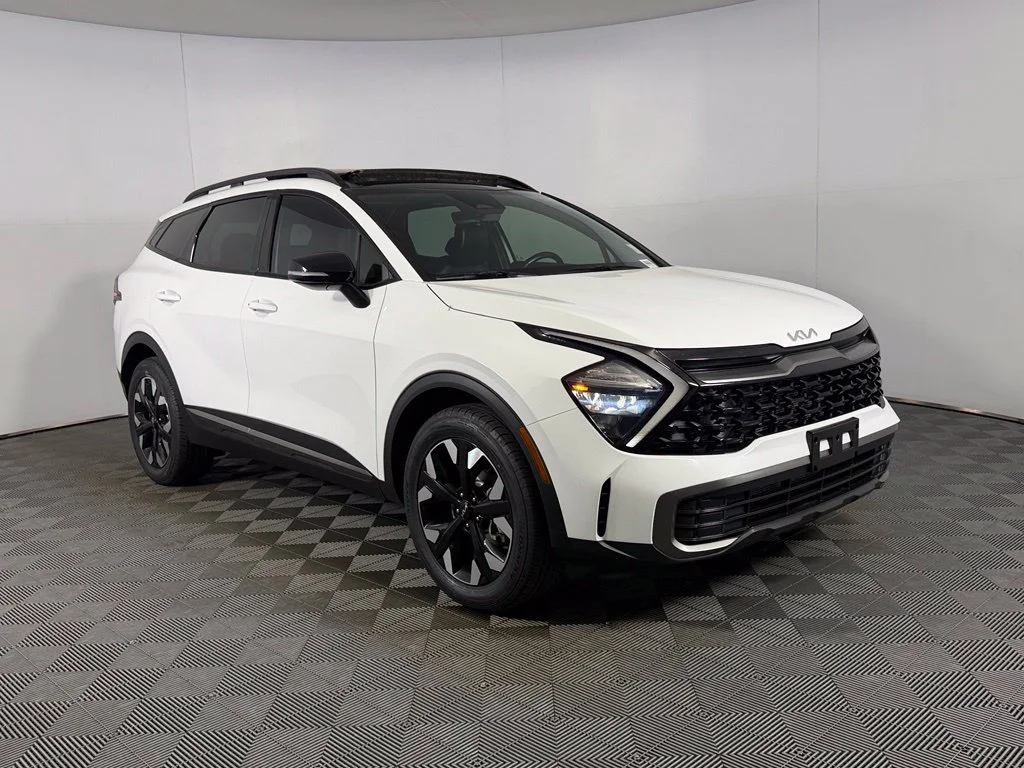 Certified Used 2023 White Kia X-Line image 4