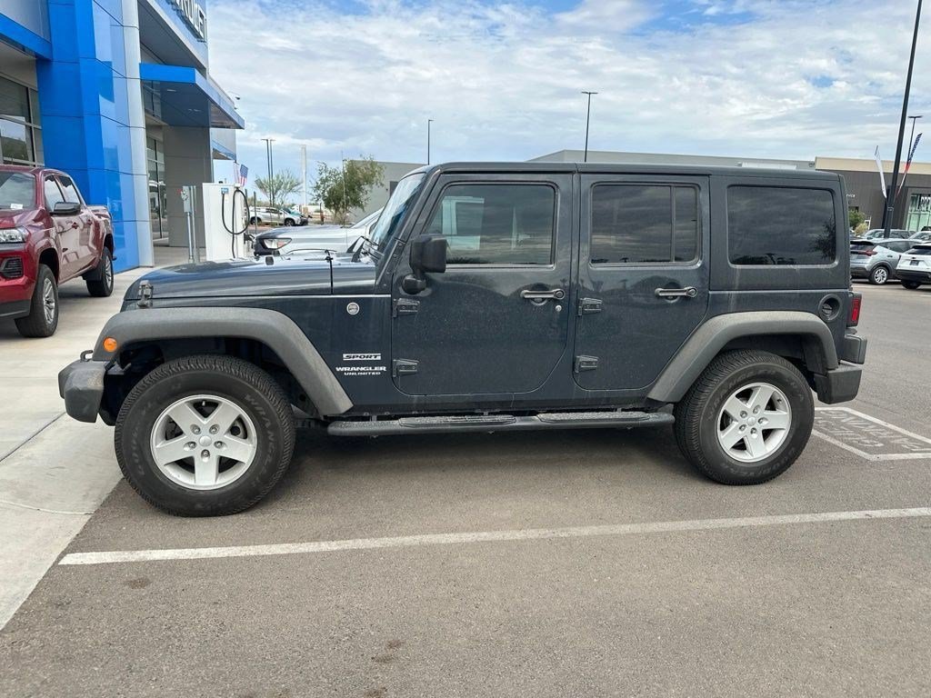 Used 2017 Jeep Wrangler Unlimited Sport S with VIN 1C4BJWDG3HL520025 for sale in Casa Grande, AZ