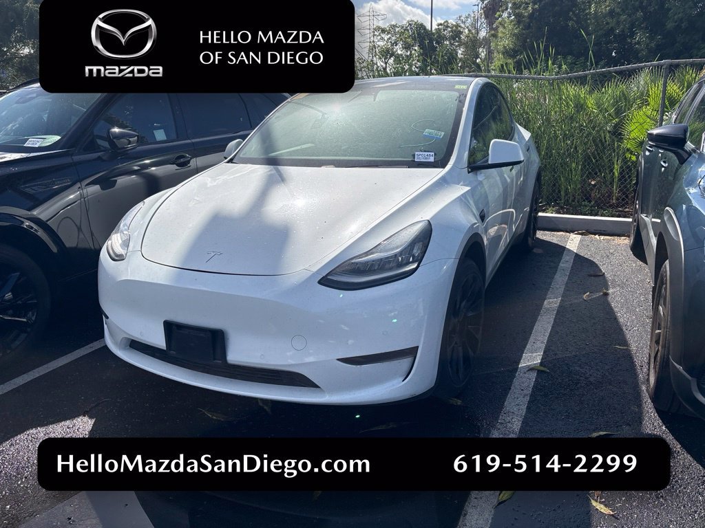 Used 2020  Tesla Performance image 1