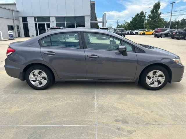 Used 2015 Gray Honda LX image 3