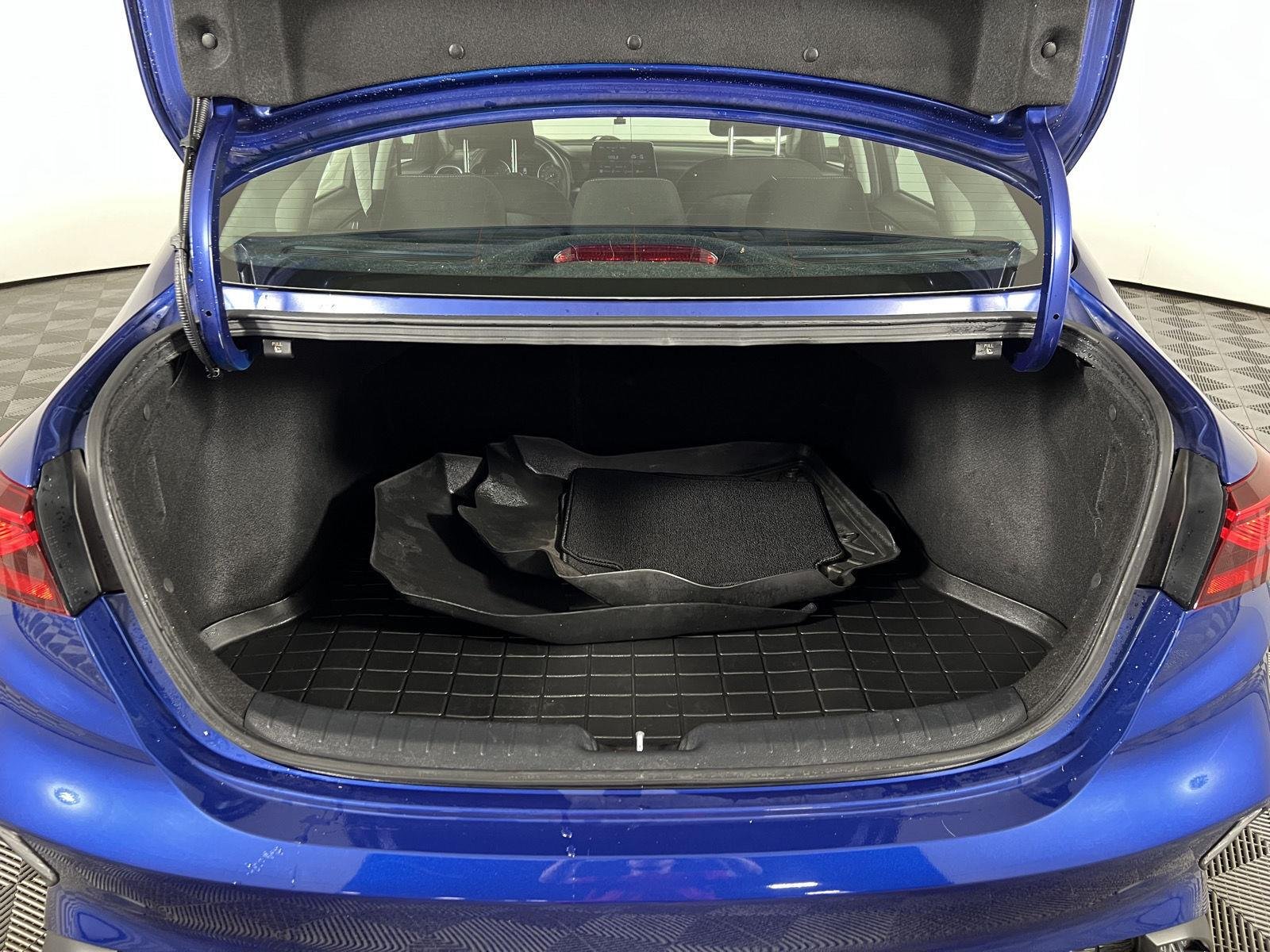 Used 2022 Deep Sea Blue Kia LXS image 43