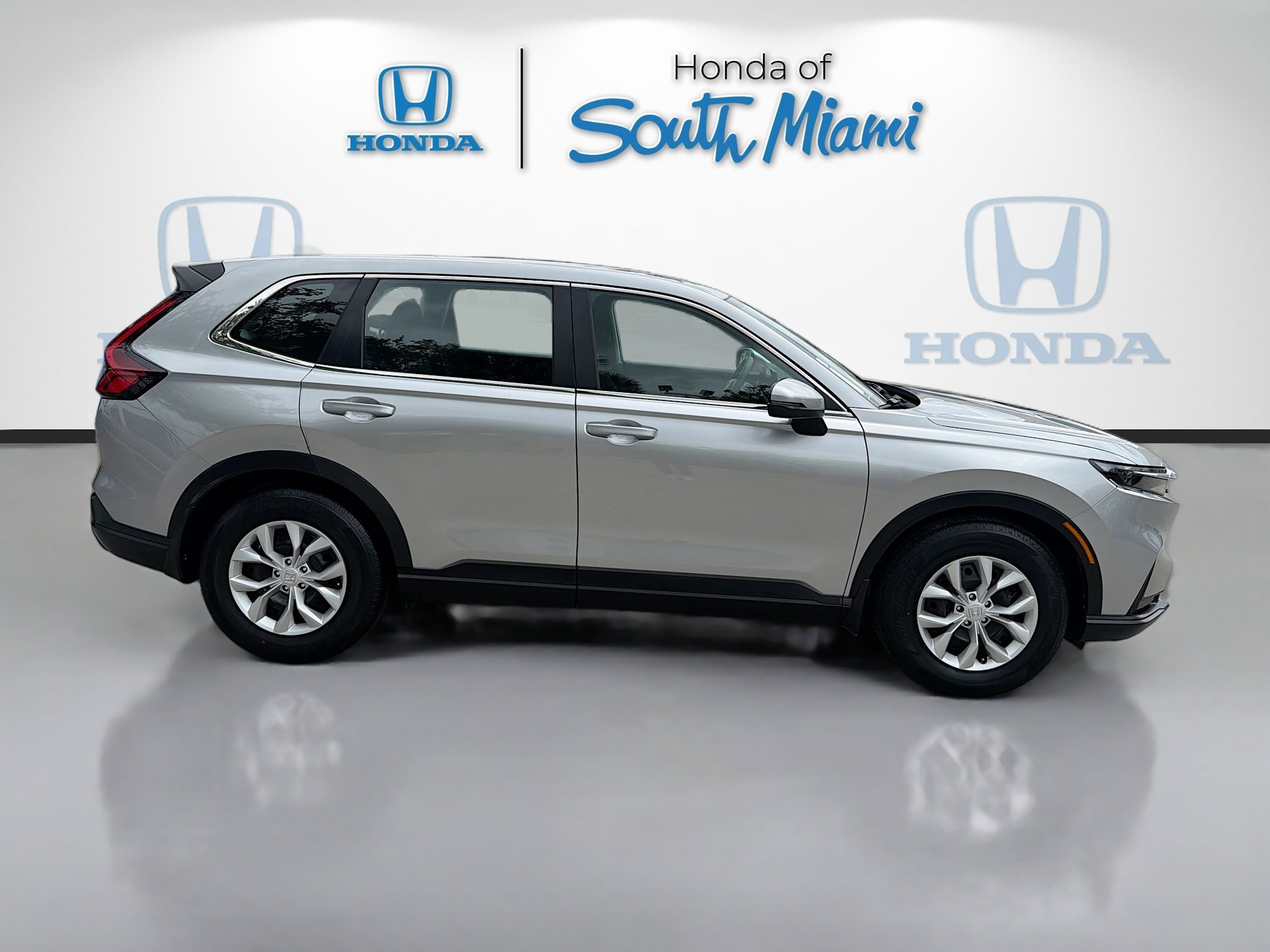 2024 Honda CR-V LX - Photo 8