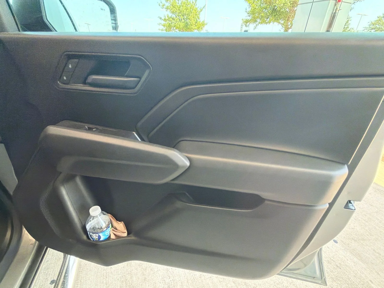 Used 2025 Gray Chevrolet Work Truck image 28