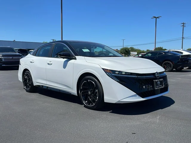 2026 Nissan Sentra SR