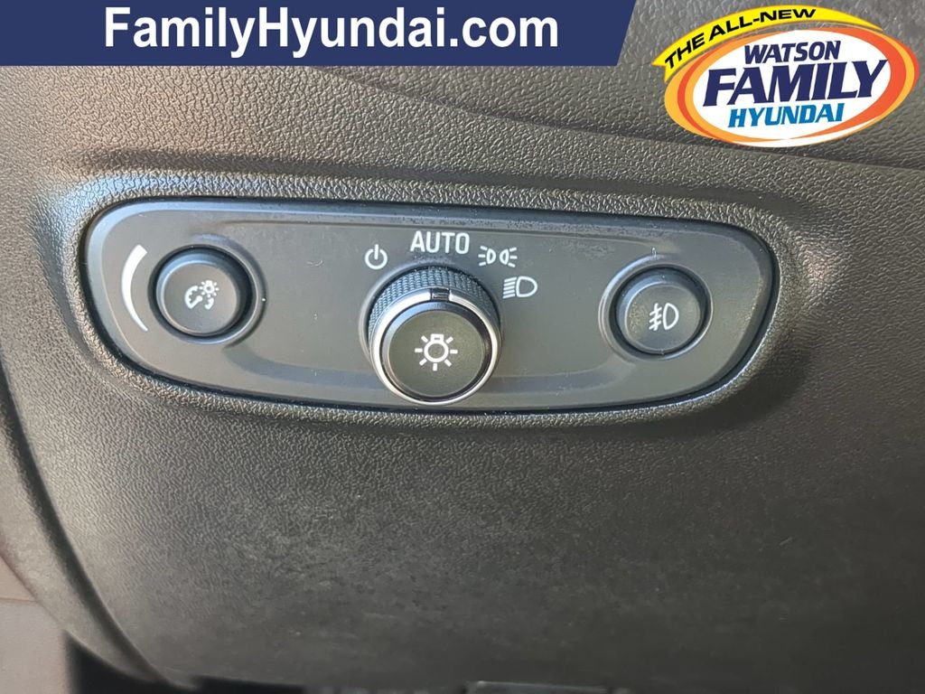 Used 2020 Red Chevrolet LT image 17