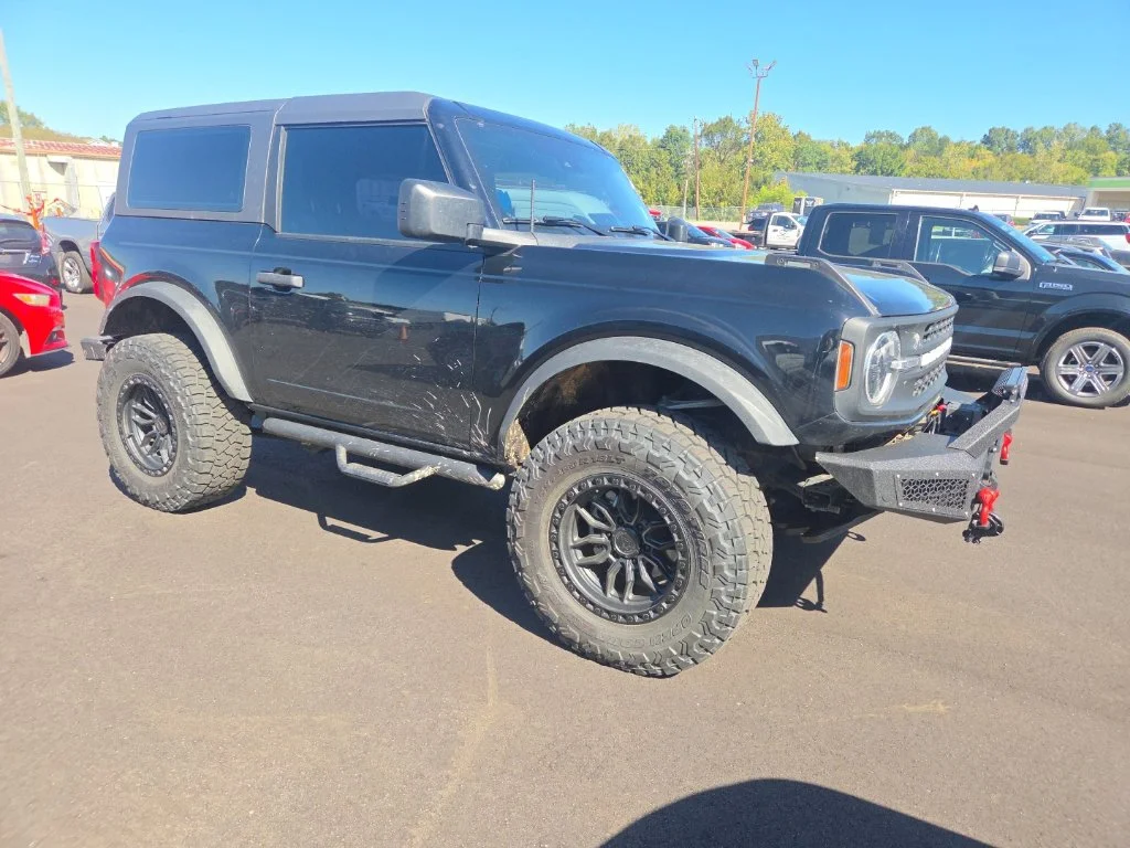 2025 Ford Bronco 2-Door Base