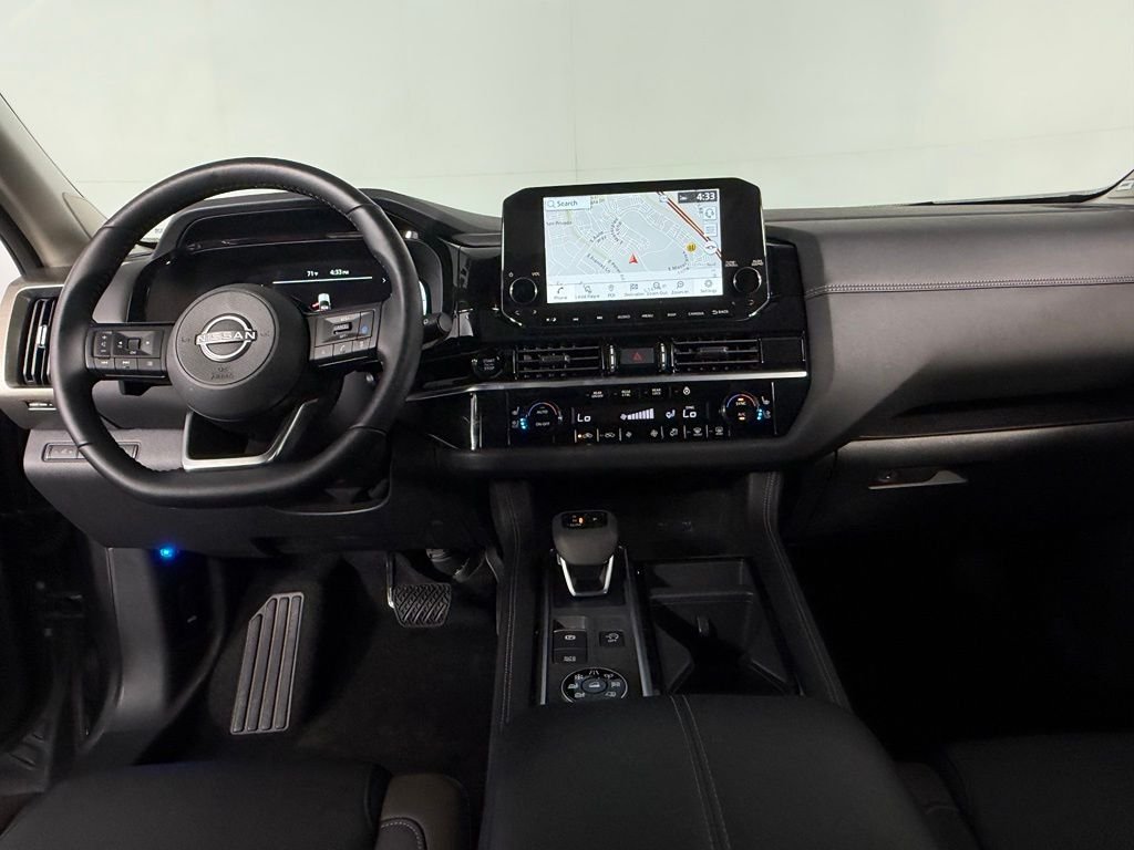 2025 Nissan Pathfinder Platinum - Photo 11
