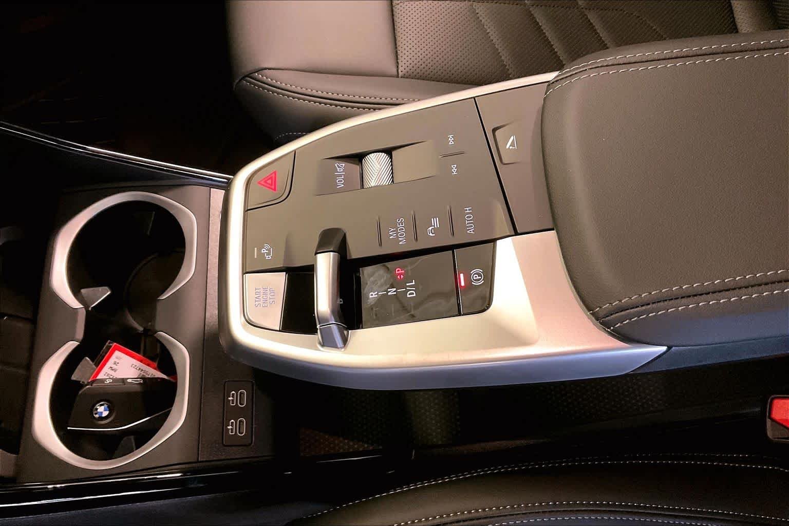 New 2026 Alpine White BMW xDrive28i image 7