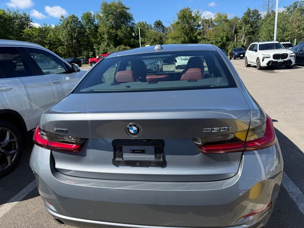 Used 2025 Gray BMW 330i xDrive image 4