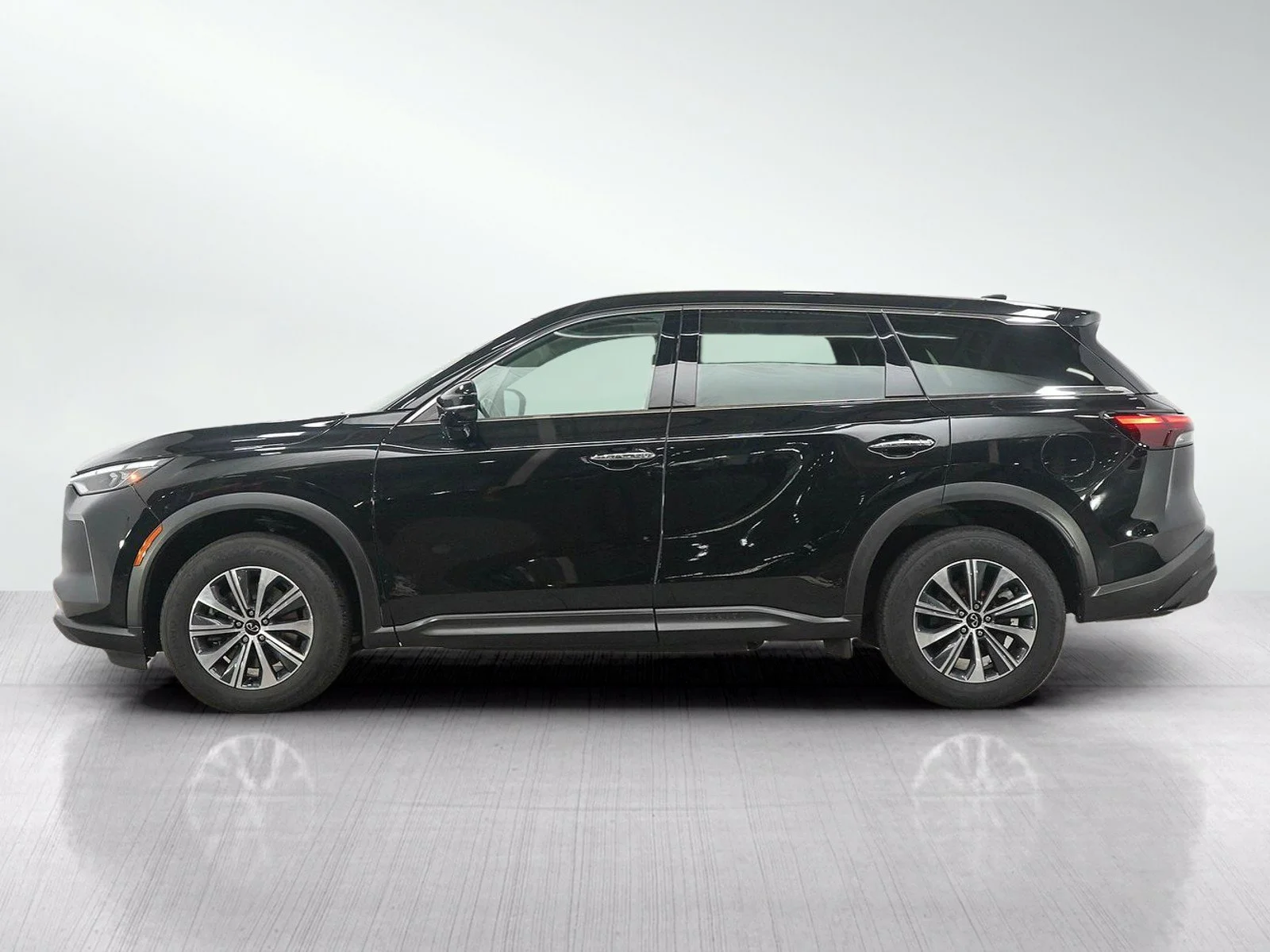 Used 2024 INFINITI QX60 PURE with VIN 5N1DL1ES7RC330444 for sale in Roseville, Minnesota