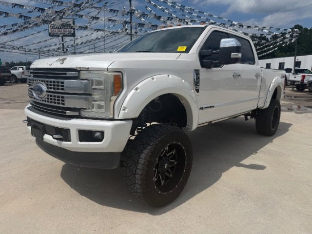 2017 Ford F-250 Platinum 4x4 Crew Cab 8' Box's photo