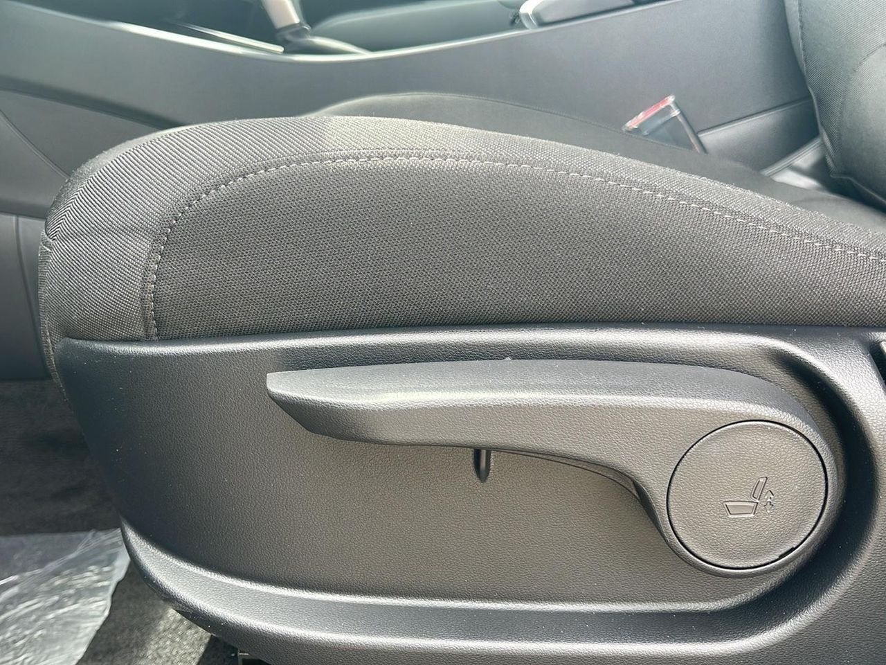New 2026 Ecotronic Gray Hyundai SE AWD image 49
