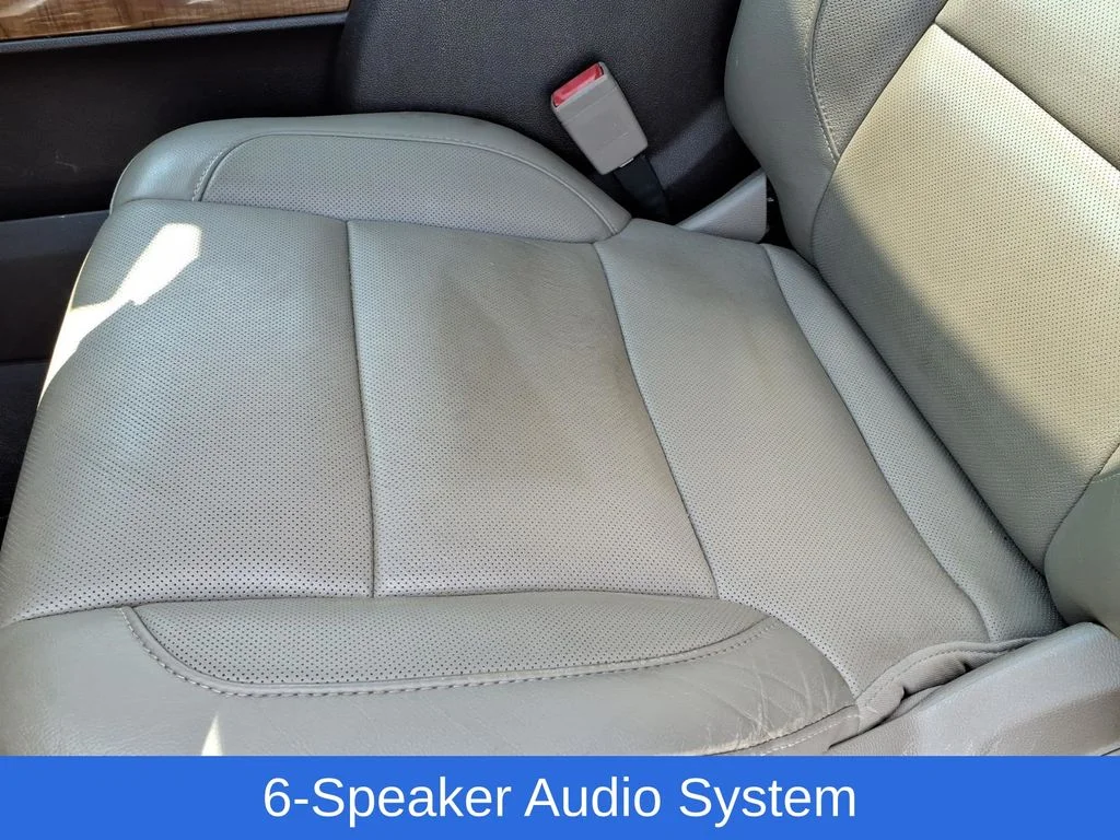 Used 2018 White GMC SLT image 20