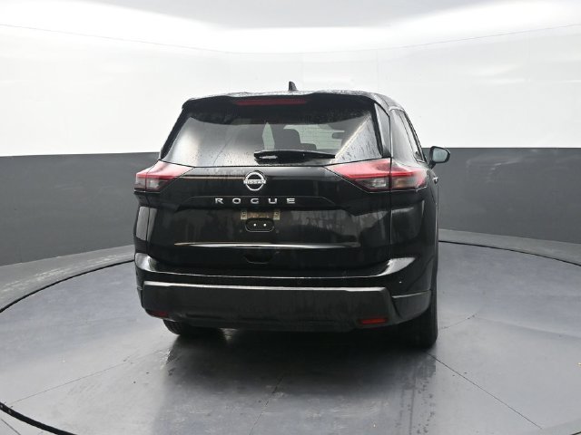 Used 2025 Black Nissan SV image 7