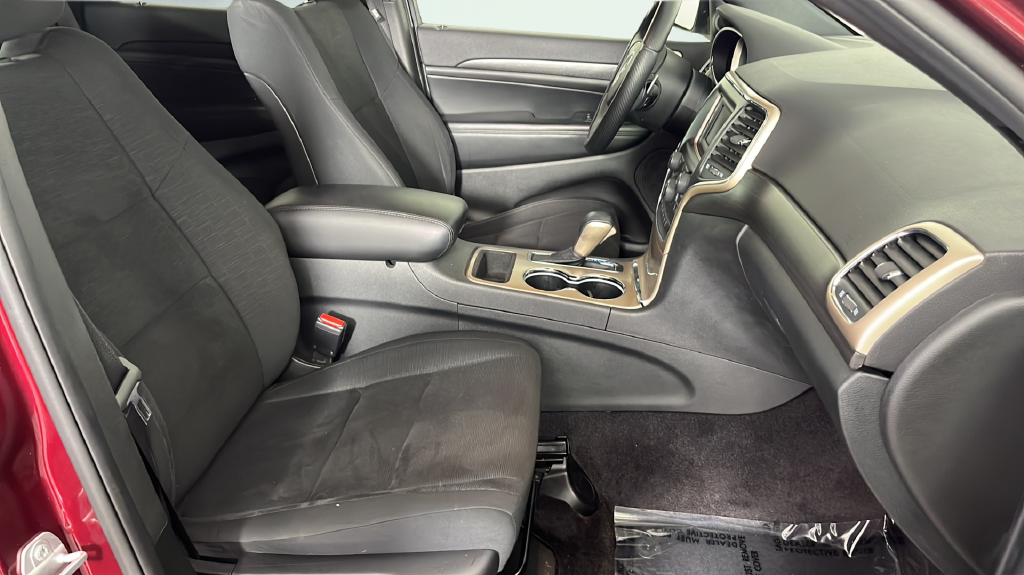 2017 Jeep Grand Cherokee Laredo - Photo 22
