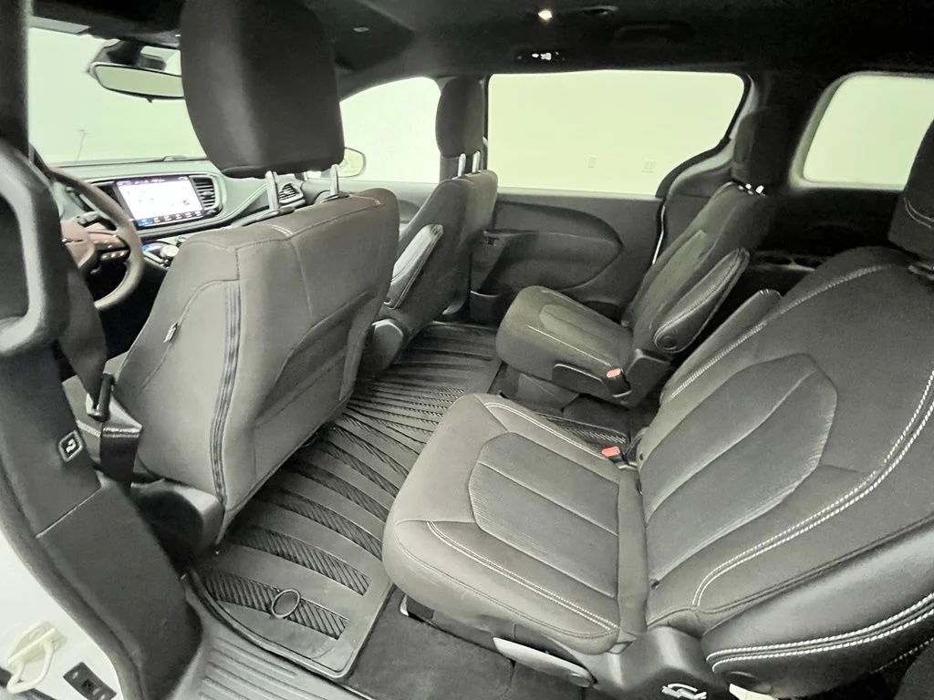 Used 2023 White Chrysler Touring image 36