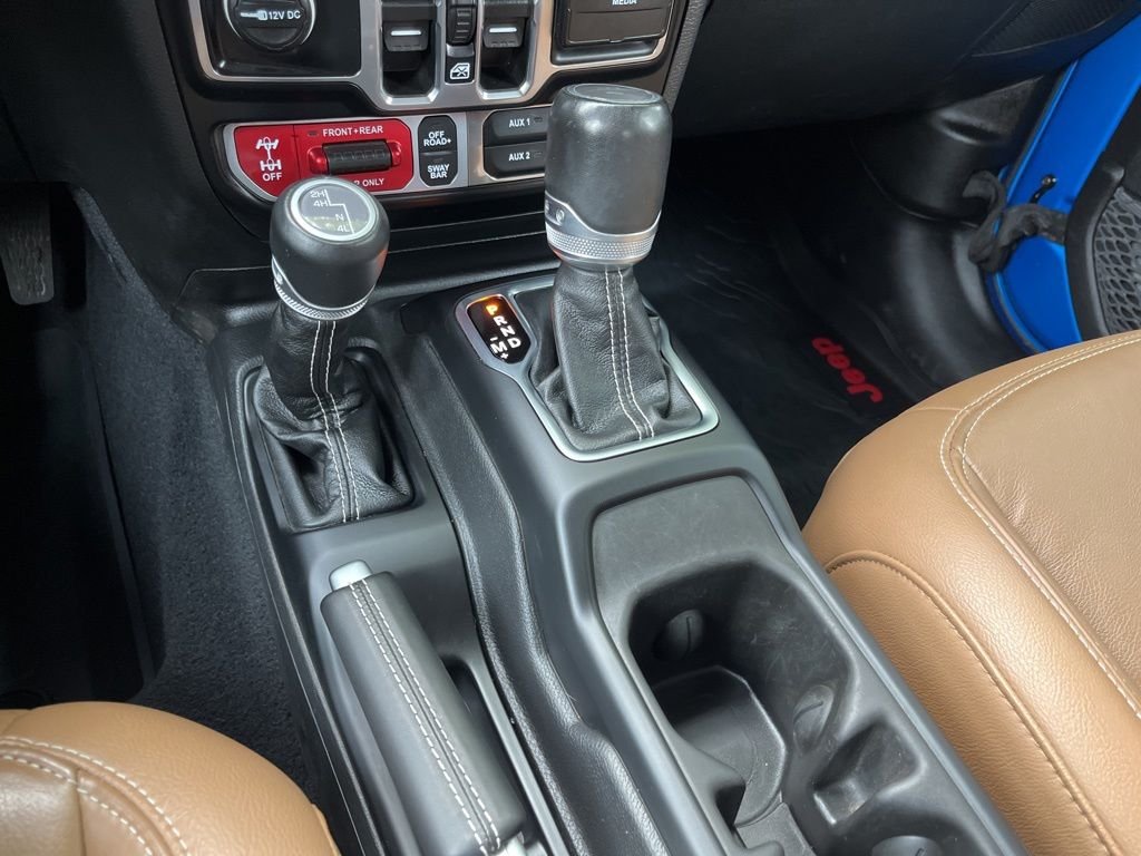Used 2023 Blue Pearl Jeep Rubicon image 38