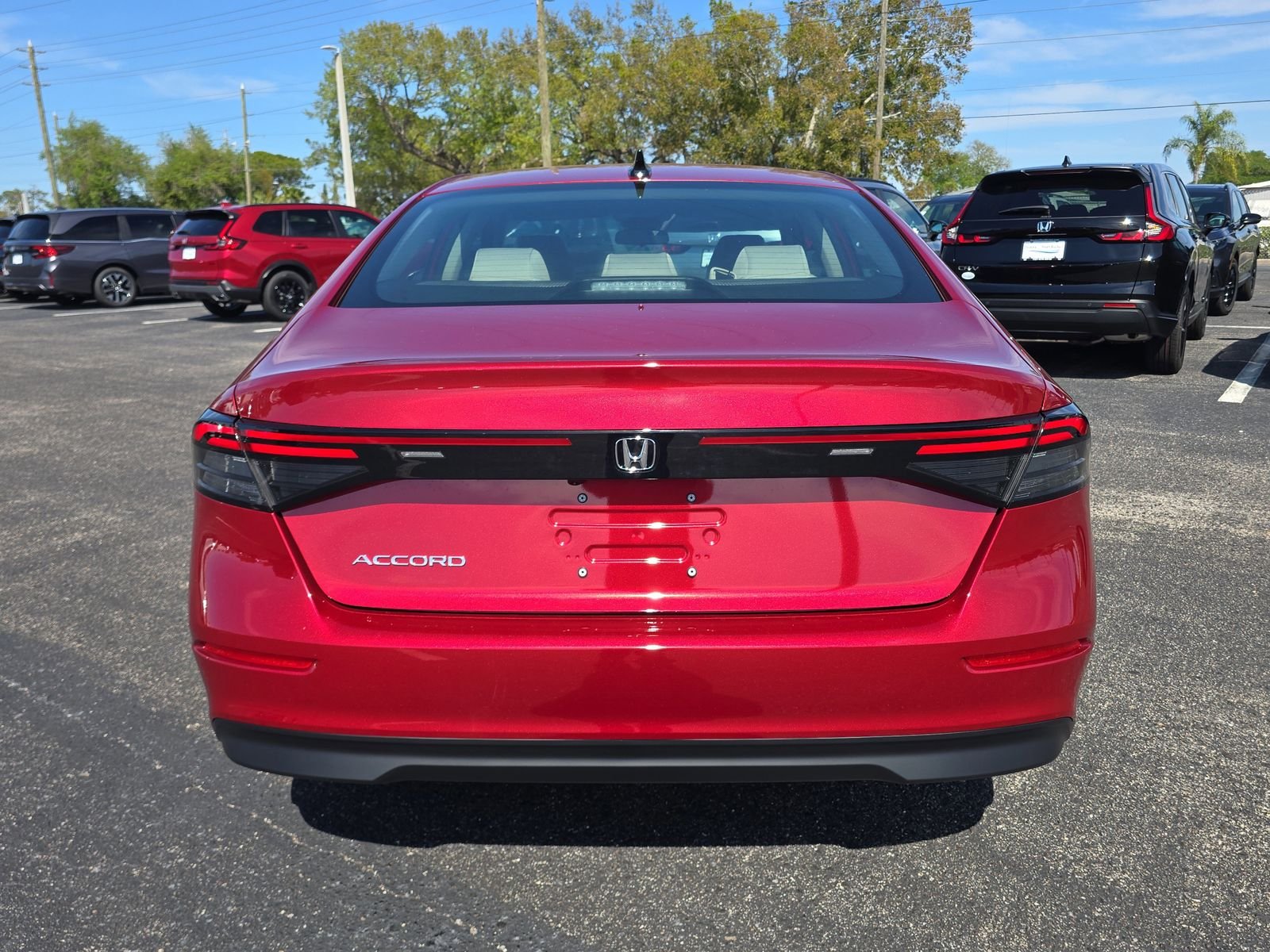 New 2026 Red Honda SE image 5