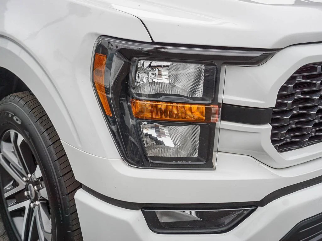 Used 2023 White Ford XL image 11