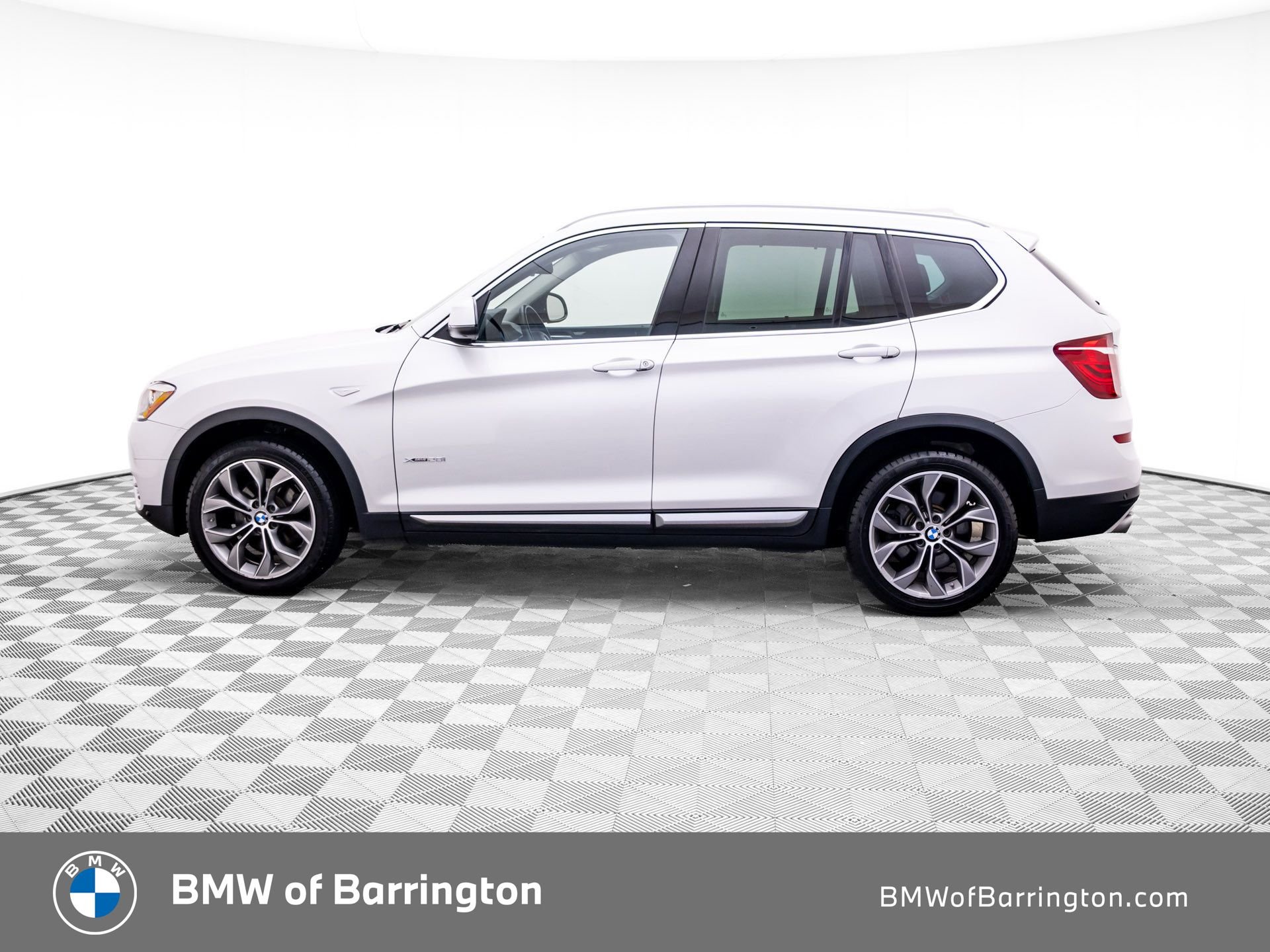 Used 2017 BMW X3 xDrive28i with VIN 5UXWX9C31H0T16193 for sale in Barrington, IL