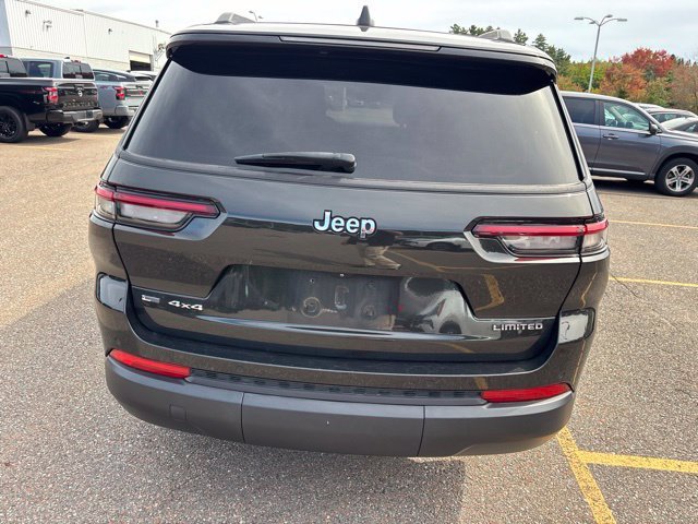 Used 2022 Rocky Mountain Pearlcoat Jeep Limited image 6