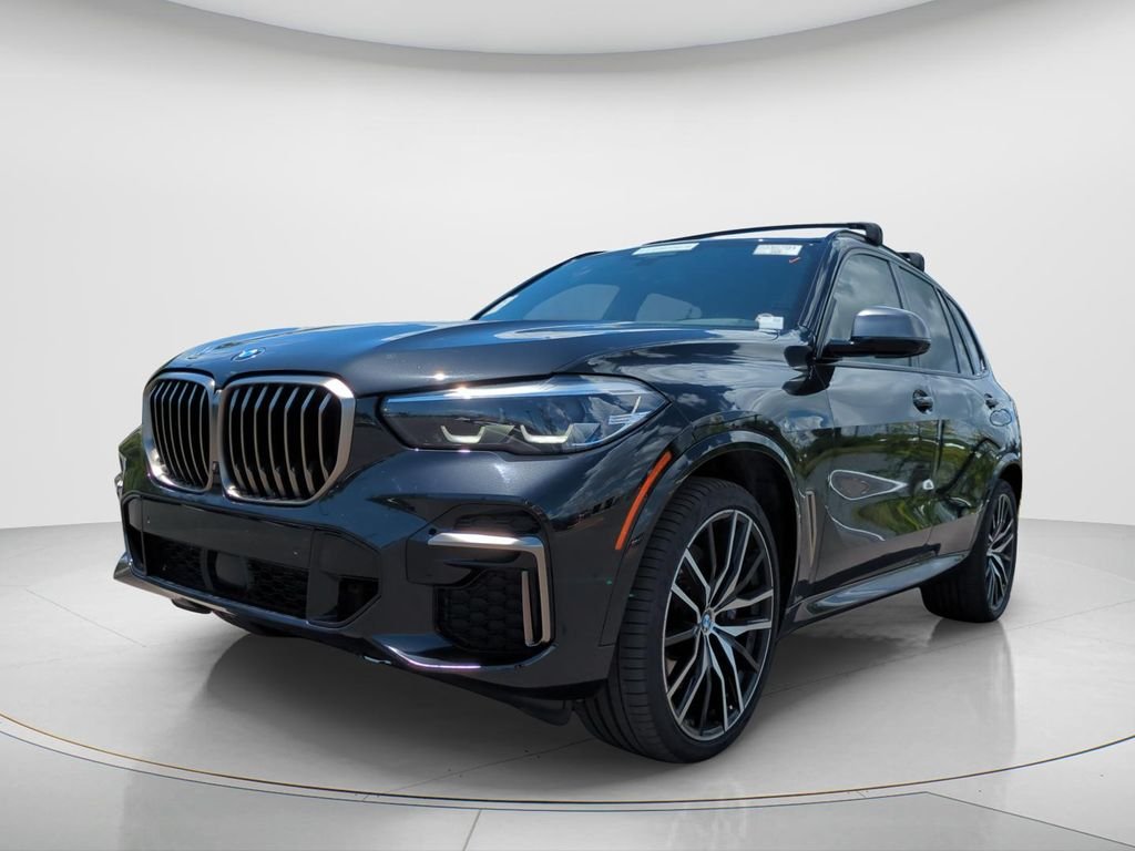 2022 BMW X5 M50i's photo