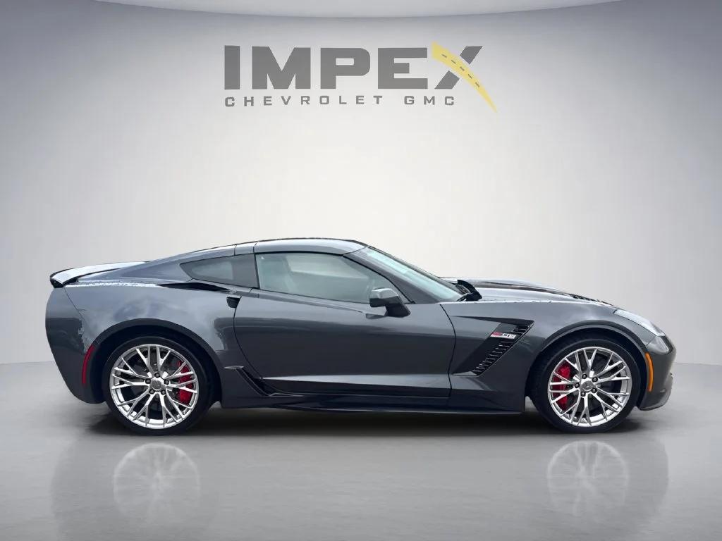 Used 2017 WATKINS GLEN GRAY METALLIC Chevrolet Z06 3LZ image 6