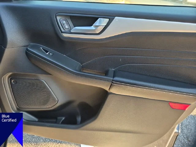 Used 2021 Gray Ford SE image 33