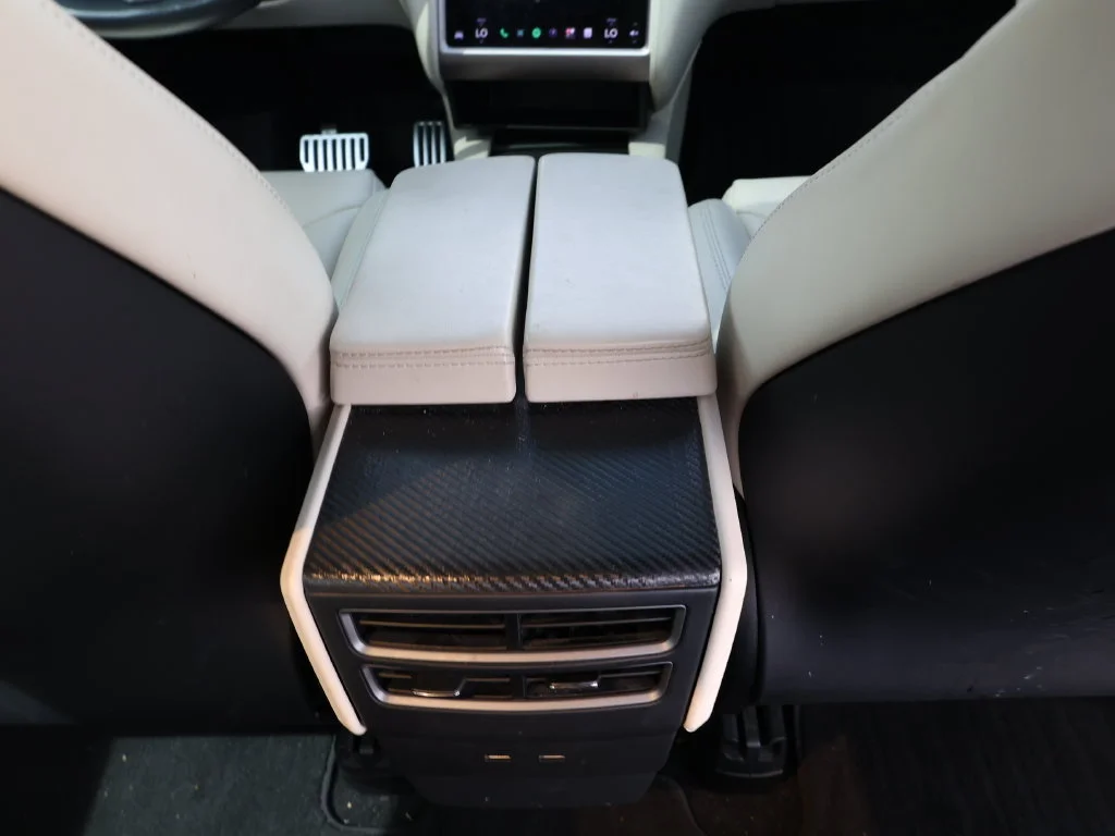 Used 2019 Red Tesla  image 27