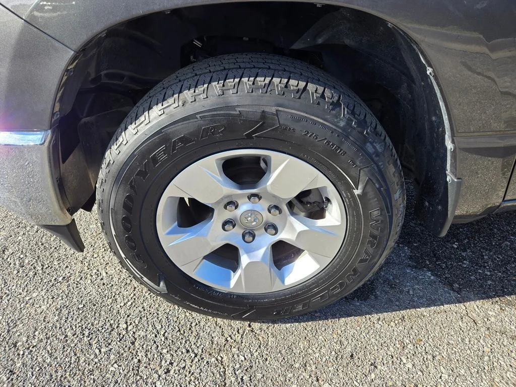 Used 2019 Gray Ram Big Horn/Lone Star image 10