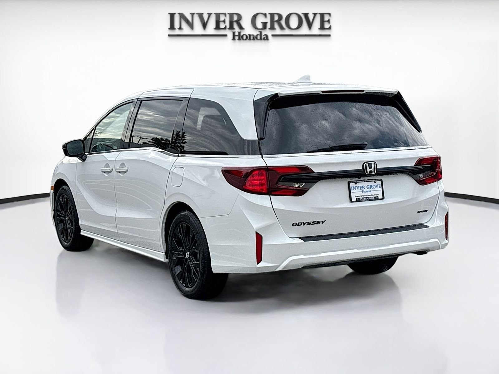 New 2026 Platinum White Pearl Honda Sport-L image 2