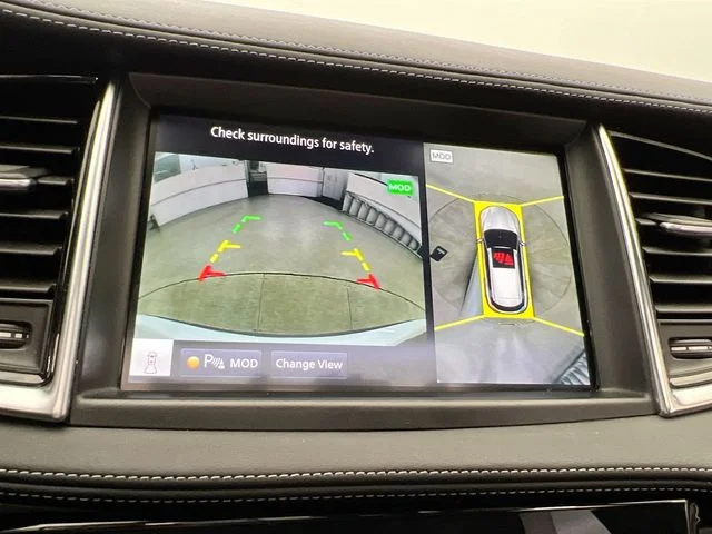 Used 2023 White INFINITI SPORT image 35