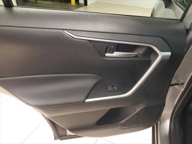 Certified Used 2023 SILVER SKY METALLIC Toyota  image 13