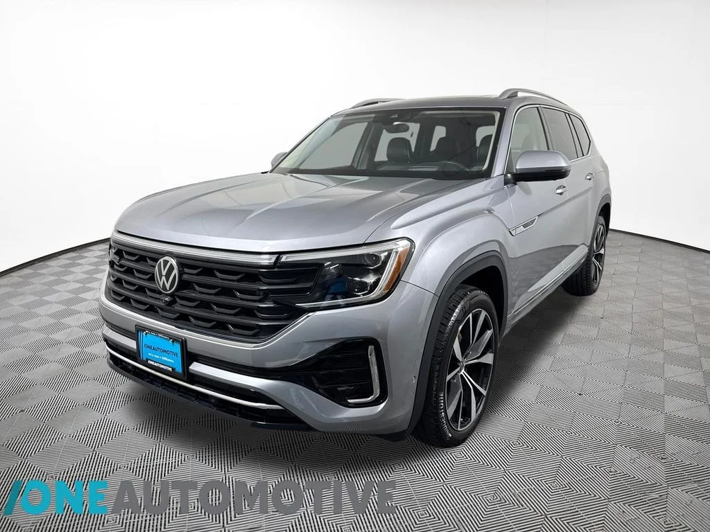 2024 Volkswagen Atlas 2.0T SEL Premium R-Line 4MOTION's photo