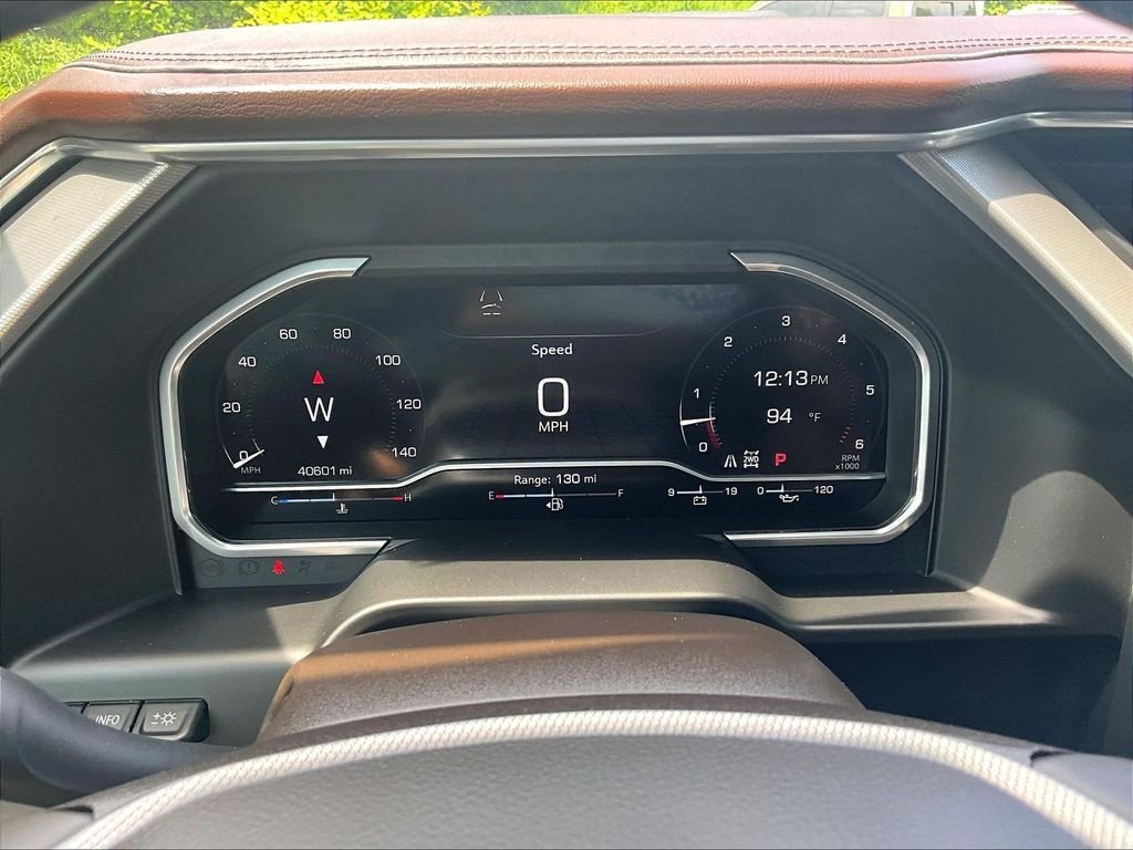 Used 2024 White GMC Denali image 25
